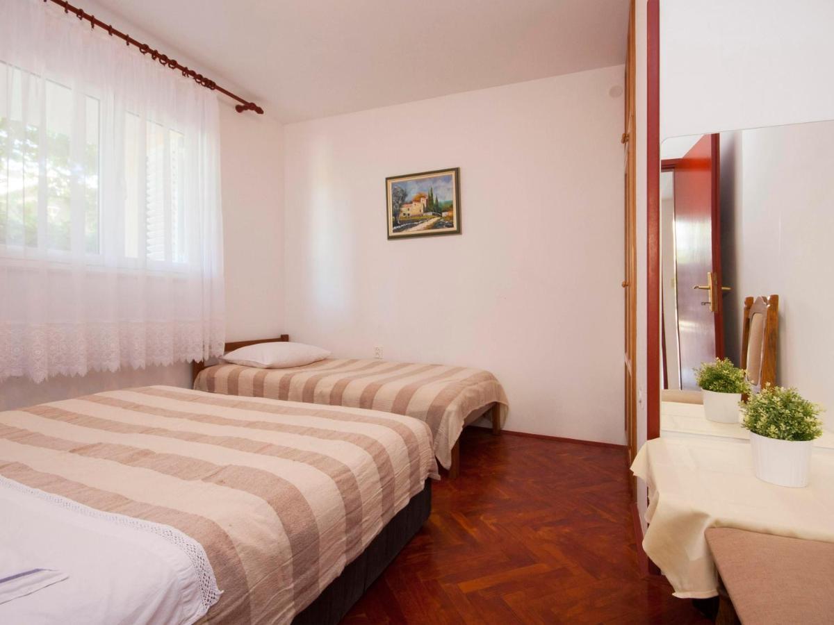 Apartments Skarpa 1601 Rogoznica  Exterior foto
