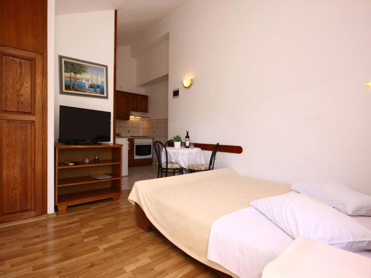 Apartments Skarpa 1601 Rogoznica  Exterior foto